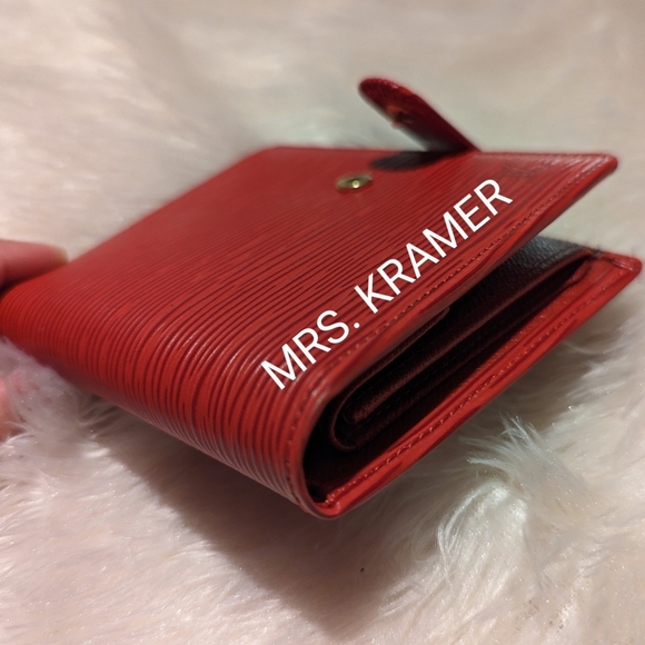 Louis Vuitton Epi Compact Wallet - Picture 8 of 12